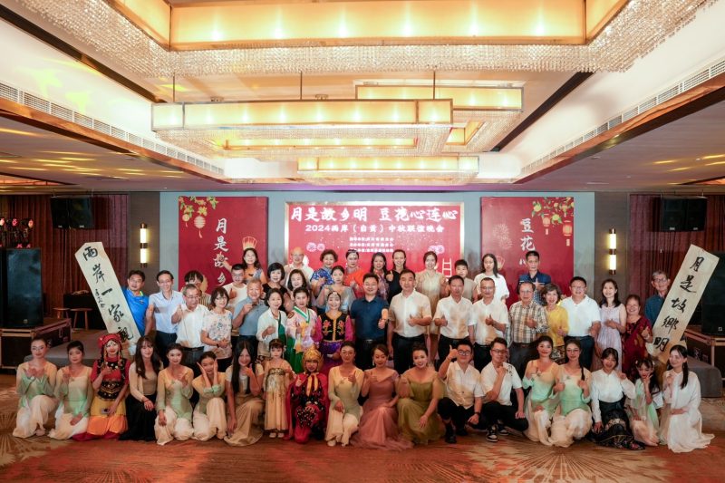 劉夢緣一曲小城故事唱出了對外婆的深愛｜唱出對母親故鄉富順的眷戀