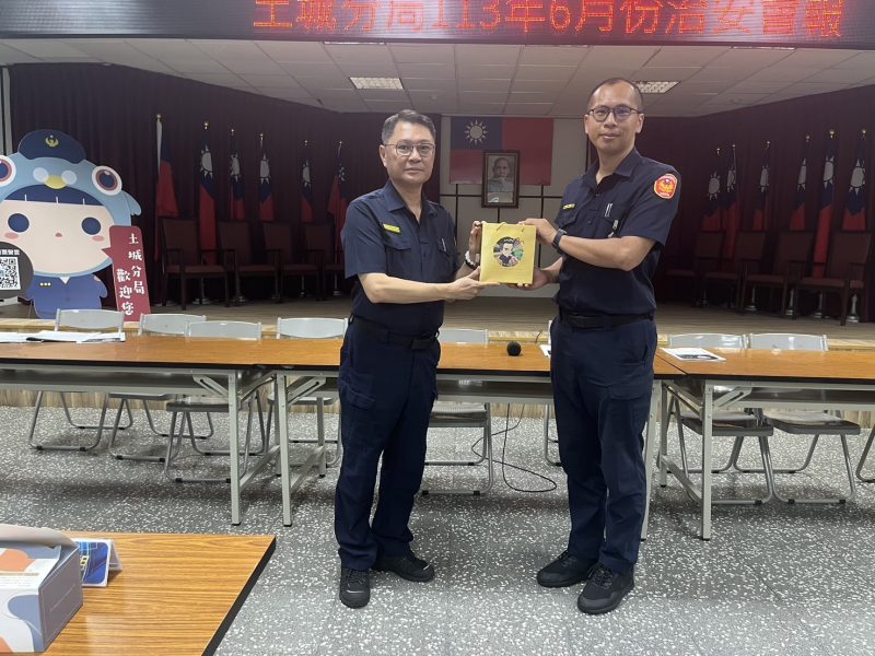 英勇緝毒/ 各界齊聚緬懷追思 故所長劉宗鑫告別式莊嚴哀榮