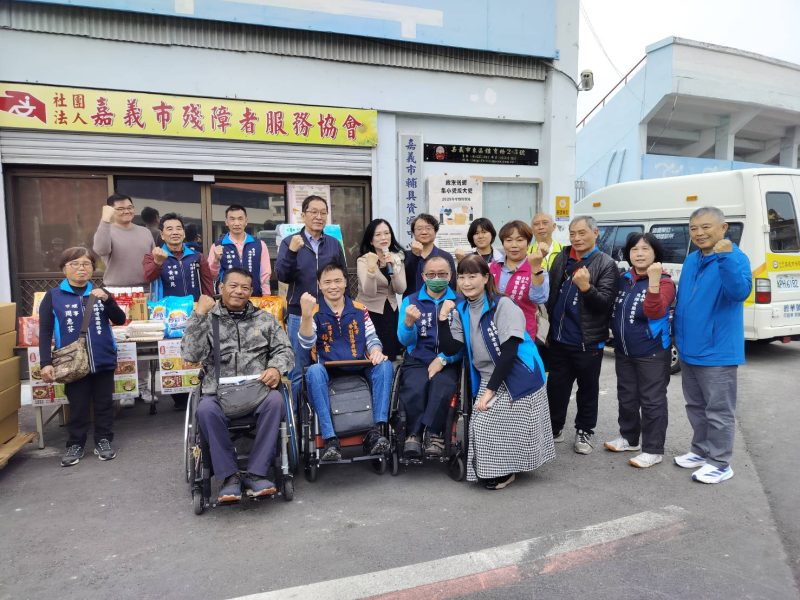 「集小愛成大愛」歲末送暖！2025年冬令物資發放關懷弱勢邊緣戶