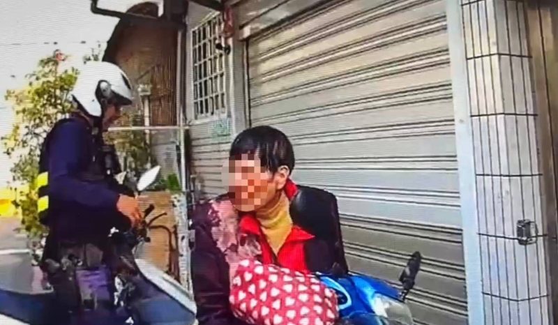 婦清明祭祖市場迷途  永康警暖心助團圓