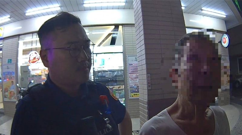 8旬老翁深夜迷途  警民合力助翁返家