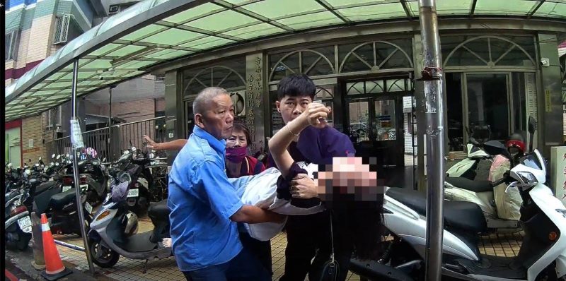 外籍女學生突發過敏無法呼吸  永康警民合作抱上車送醫搶救