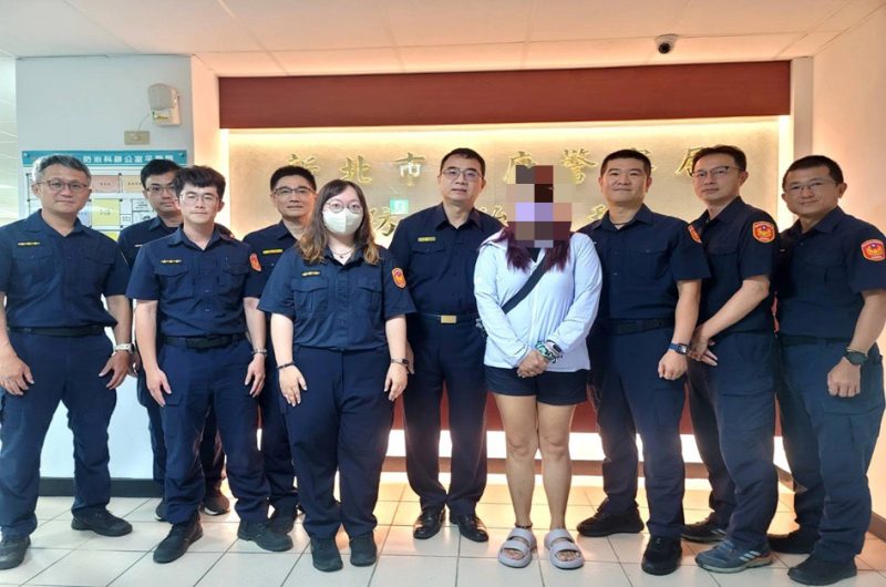 新北警尋人高手經驗傳承助家屬尋親 無名男屍苦守荒野18年 終夜盡天明