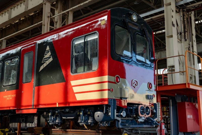 阿里山林鐵高階款列車「森里號」曝光 即將於115年投入營運