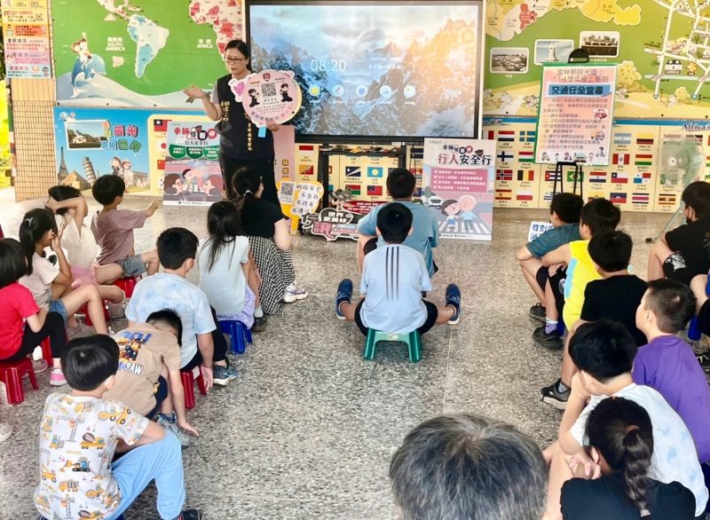 北港警分局啟動新學期「法治宣導列車」